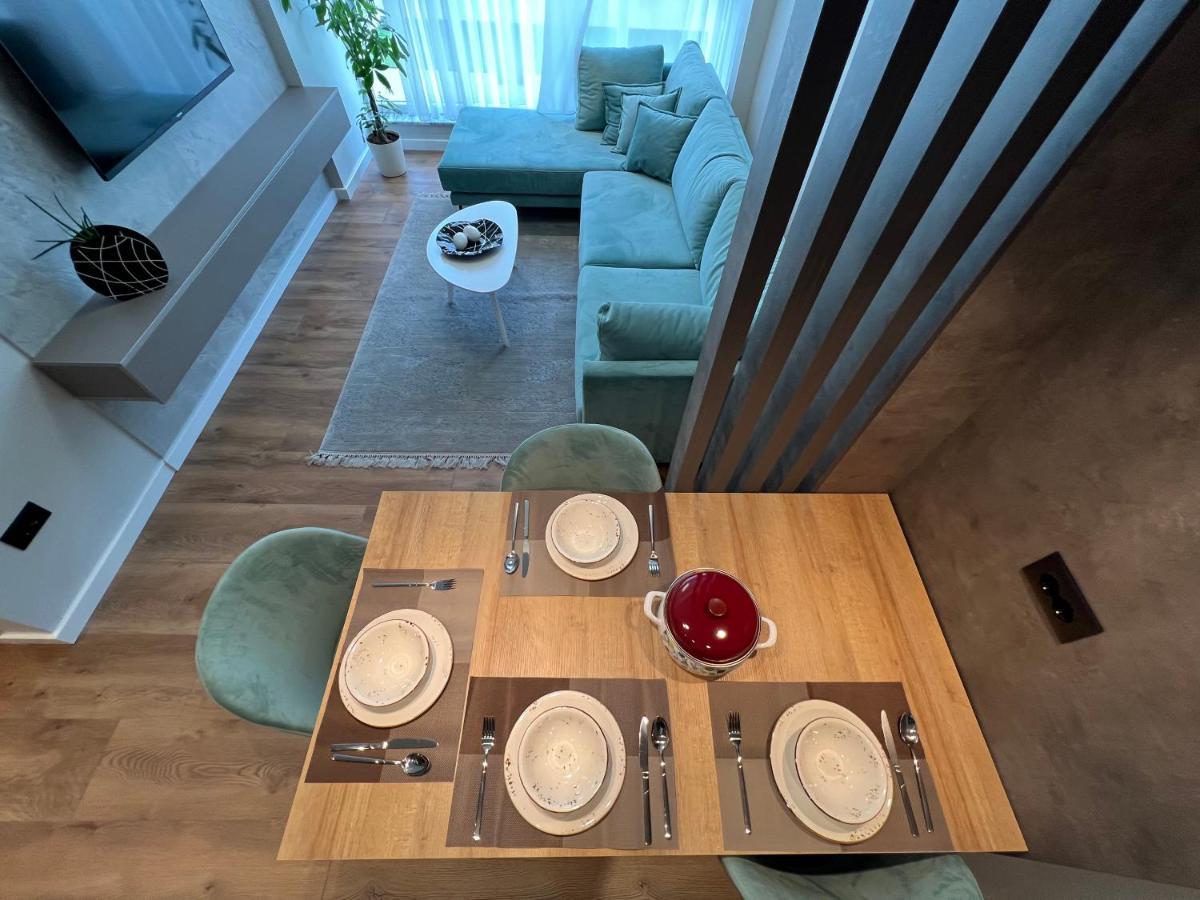 Aia Suites & Apartments Tiranë Ngoại thất bức ảnh