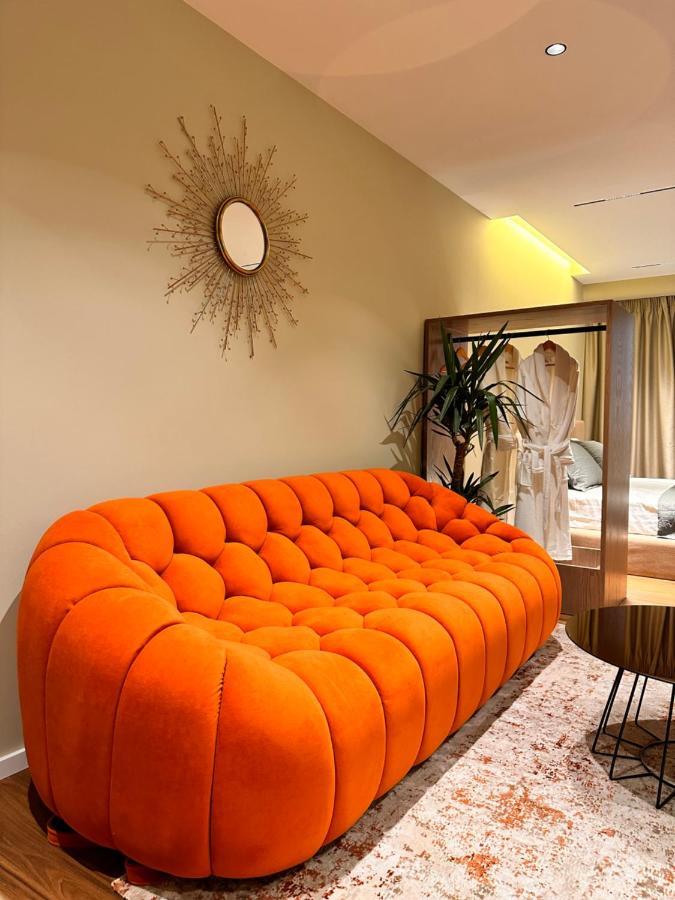 Aia Suites & Apartments Tiranë Ngoại thất bức ảnh