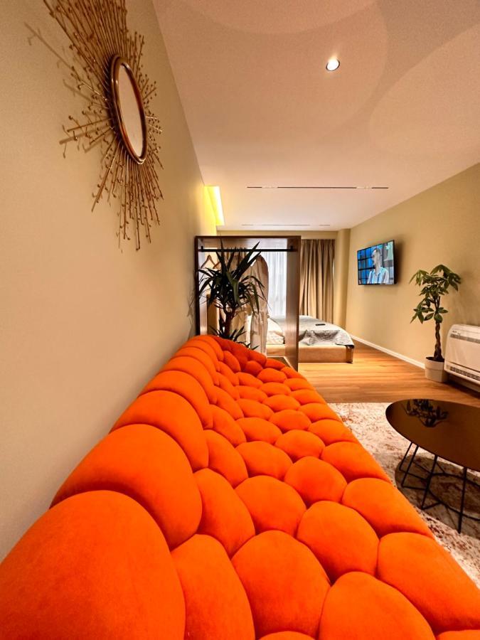 Aia Suites & Apartments Tiranë Ngoại thất bức ảnh