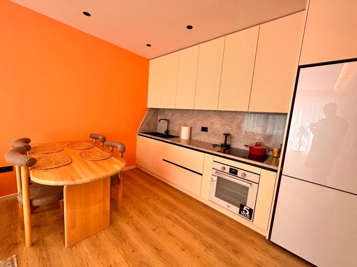 Aia Suites & Apartments Tiranë Ngoại thất bức ảnh