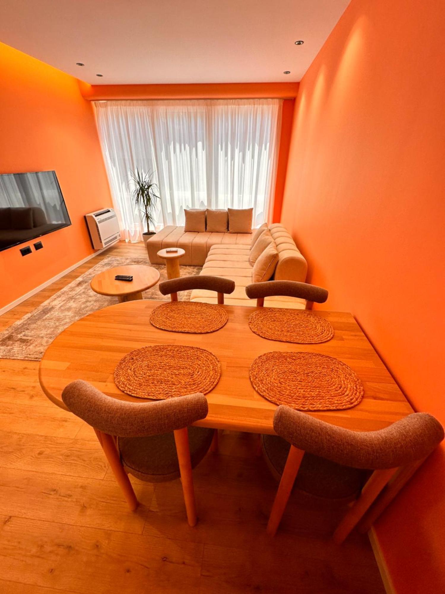 Aia Suites & Apartments Tiranë Ngoại thất bức ảnh
